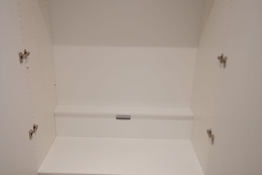 Flurschrank